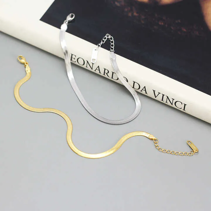 سوار فاخر مطلي بالذهب - terling Silver Plated Luxury Charm