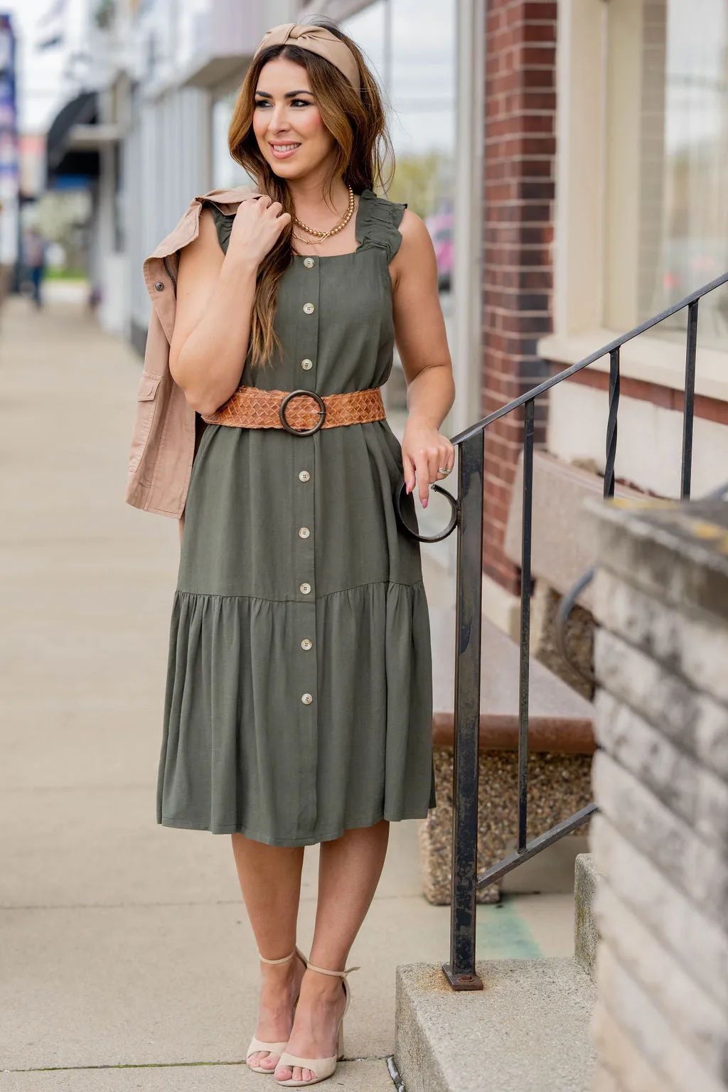 Button Accented Ruched Strap Midi Dress
