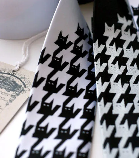Catstooth Silk Necktie