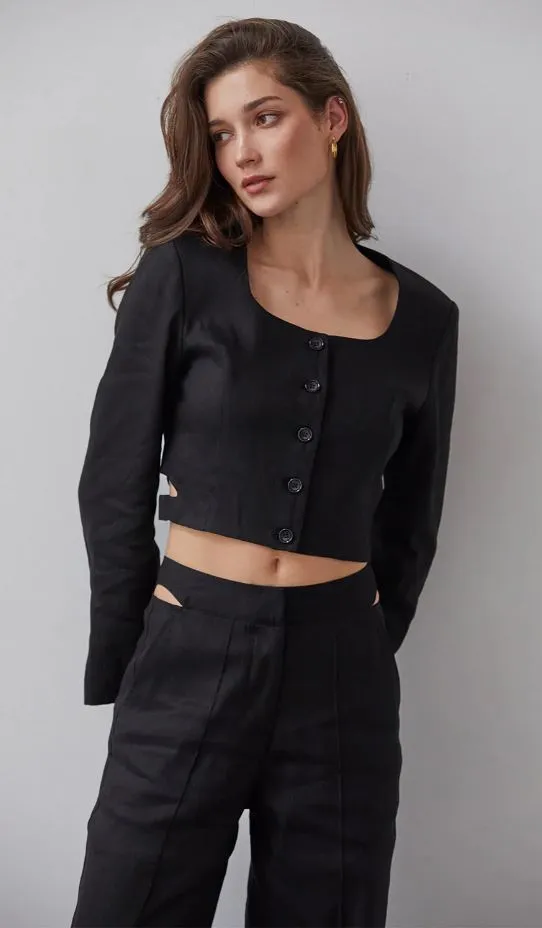 Crezensia Power Shoulder Button-up Top