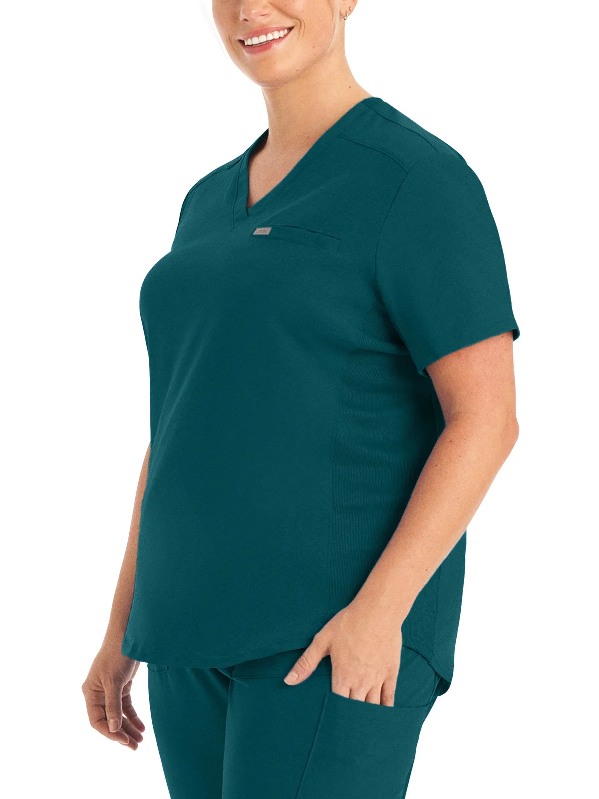 Forward - Women's 2-Pocket V-Neck Scrub Top