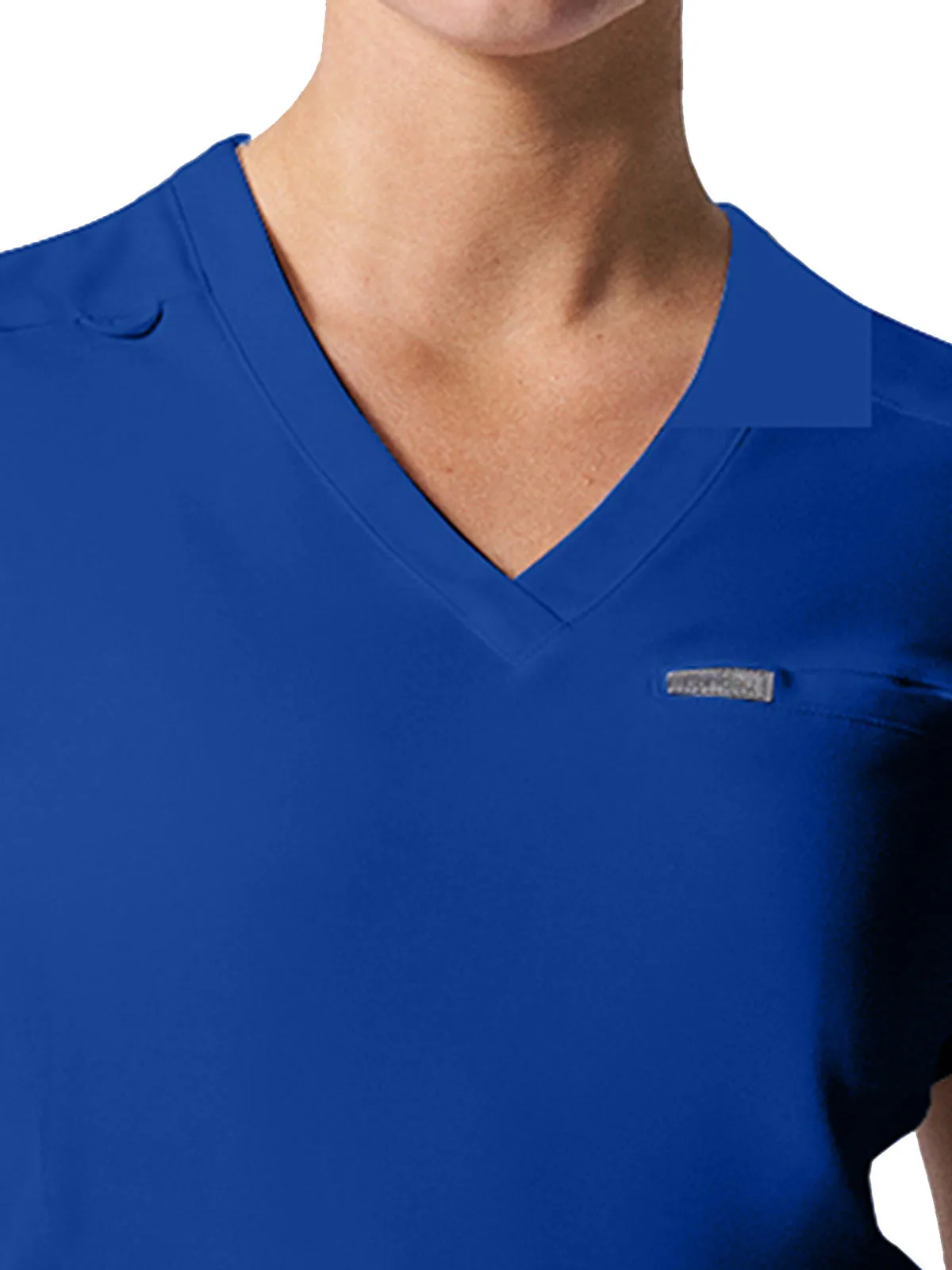 Forward - Women's 2-Pocket V-Neck Scrub Top